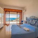 Giulia Sea View 圣凯撒利亚温泉