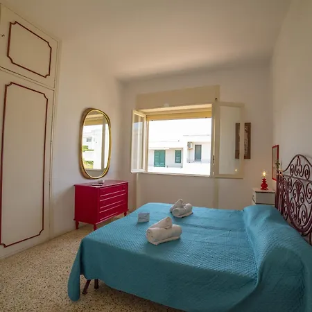 Giulia Sea View سانتا سيزاريا تيرمي